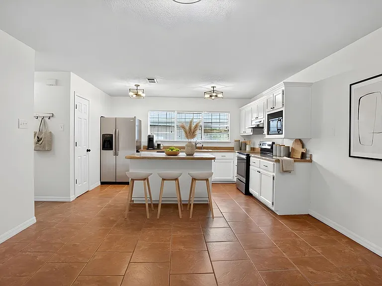 7832 Hilo Pl — Photo 48