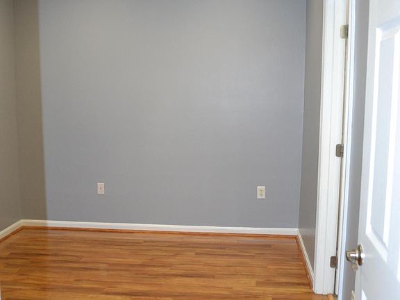 4th image of 22529 Chickadee Cir #6-1