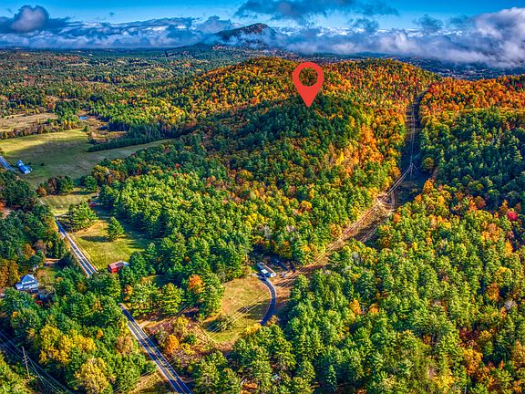 4th image of 140 Fox Run Rd