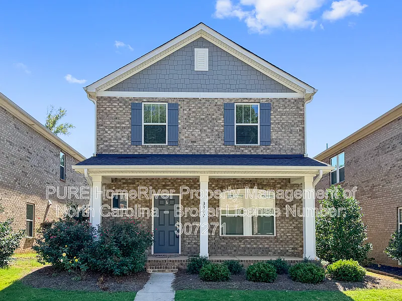 3317 Lisburn St