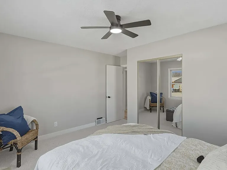 403 Highlight Dr — Photo 13