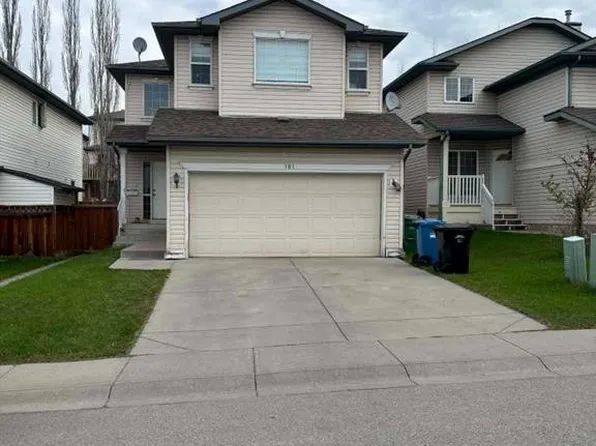 181 S Tuscarora Pl NW, Calgary, AB T3L 2G1