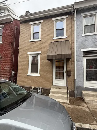 235 38th St Photo 1