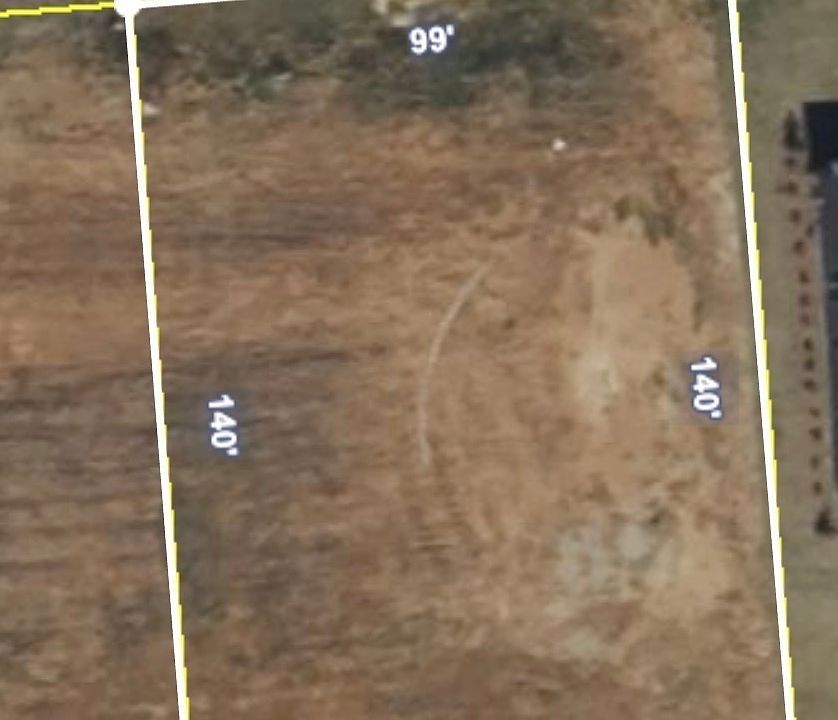2nd image of 152 Camden Trce
