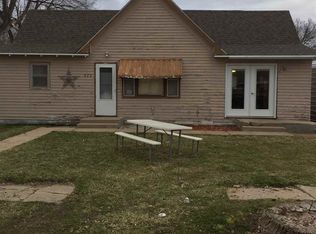 822 Fairfield St, Ansley, NE 68814