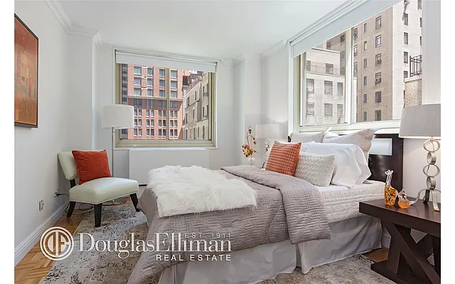 Rented by Douglas Elliman | media 14