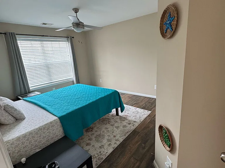 421 Morgans Creek Ct NW — Photo 3