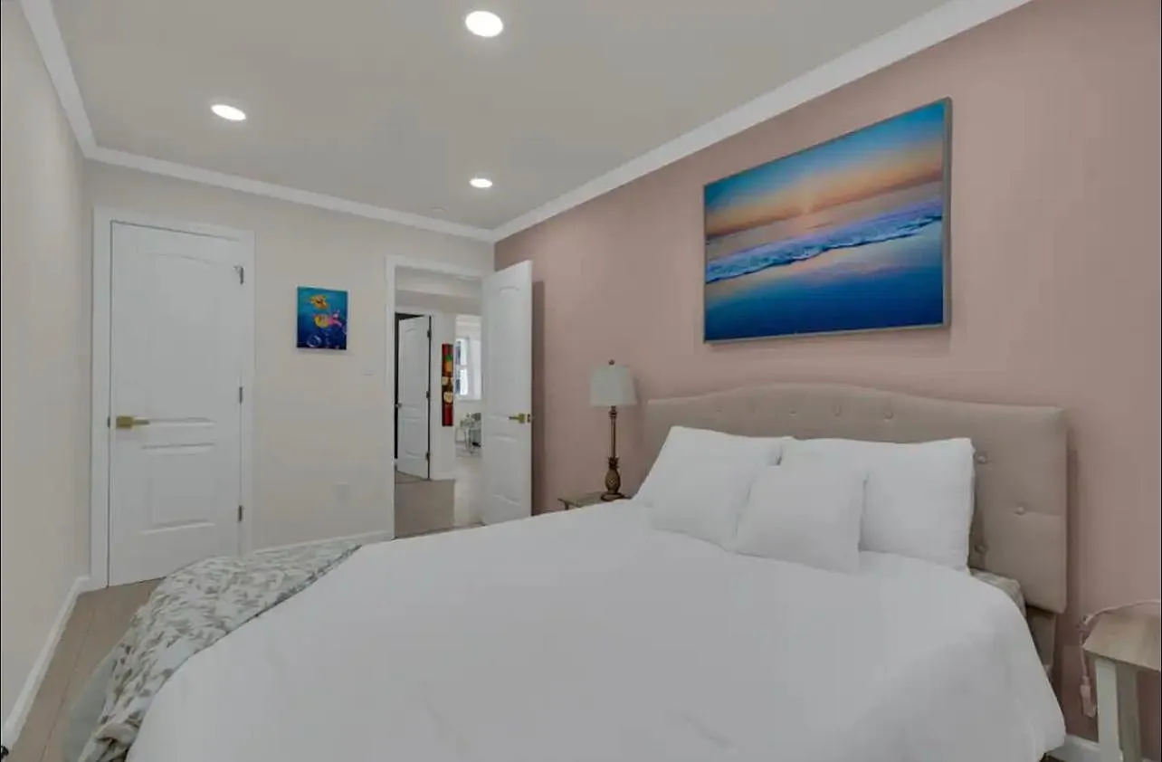 233 Sheridan Ave — Photo 4