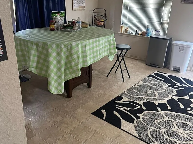1600 Darjeeling Dr — Photo 3