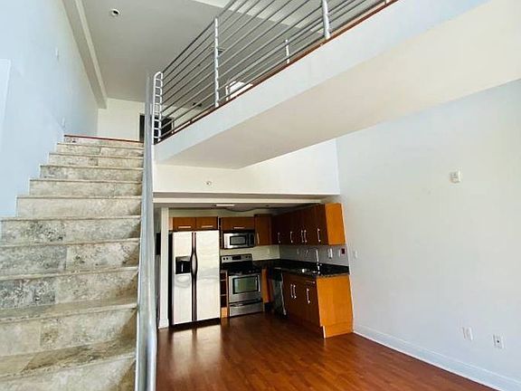 3rd image of 6362 Collins Ave #503