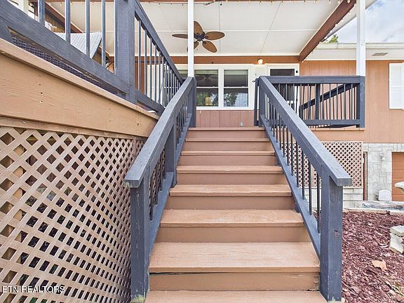4th image of 864 Scenic Lakeview Dr