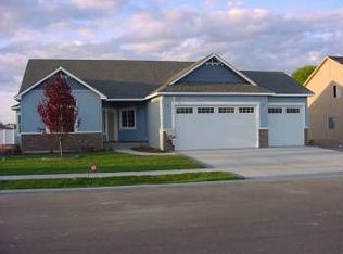 981 Shamrock Ct, Fruitland, ID 83619