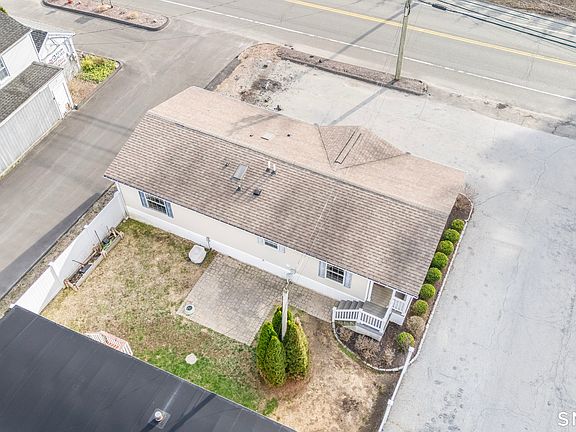 3rd image of 301 South Main Street LOT 1A