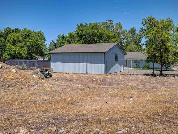 5th image of 1359 Jobs Peak Dr