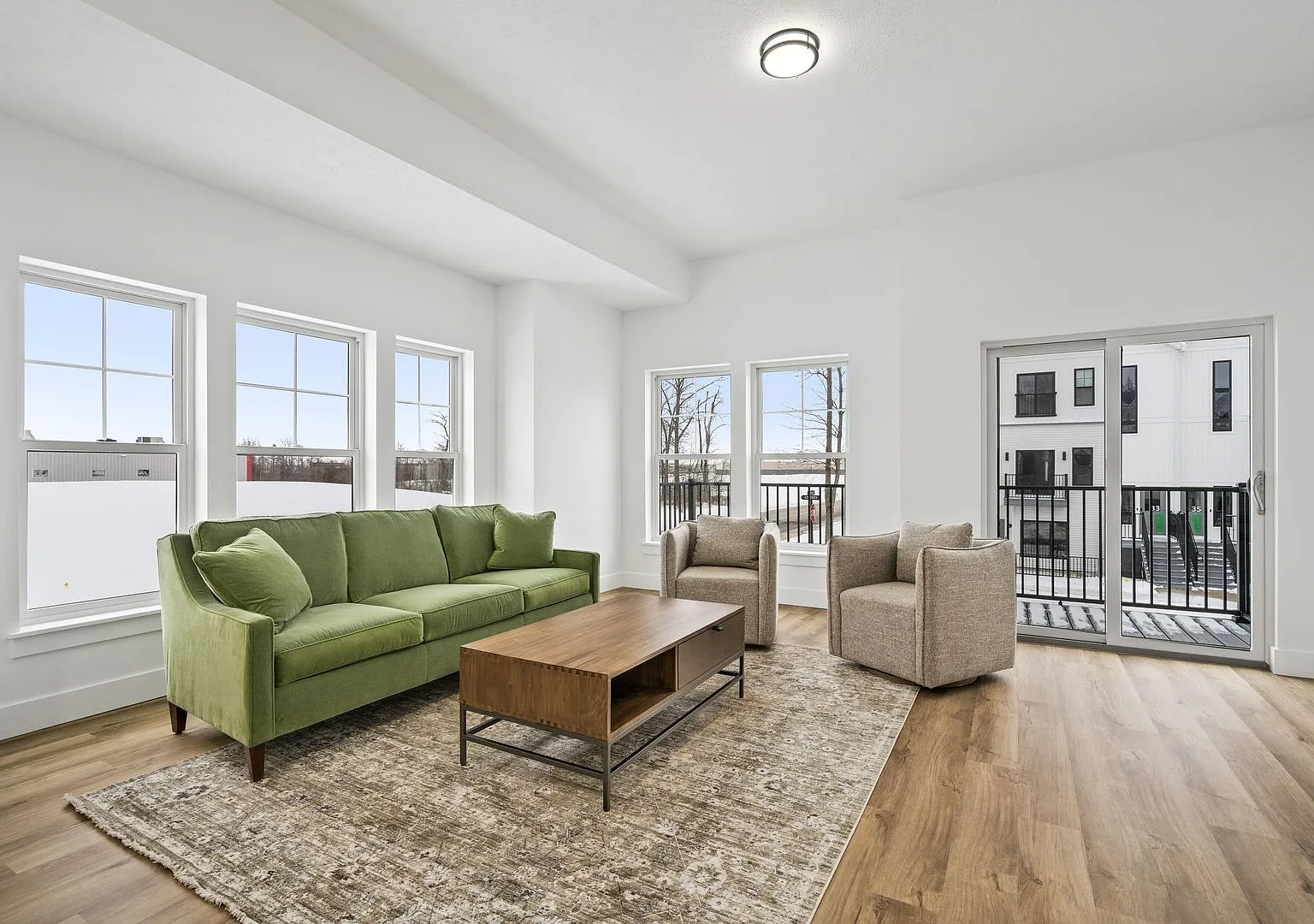 NorthWest TownHomes — Photo 3