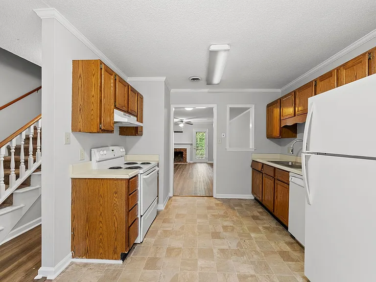 4608 Jacqueline Ln — Photo 11