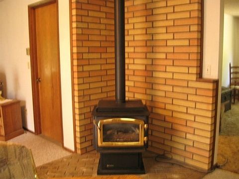 5th image of 2643 Wood Dr SW