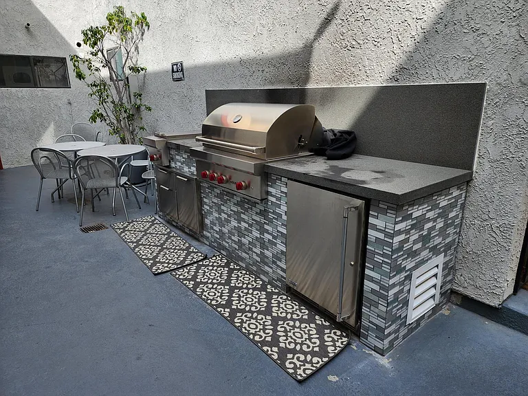 11630 Chenault St #5 — Photo 15