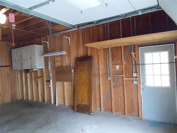4th image of 415 W Capistrano Ave