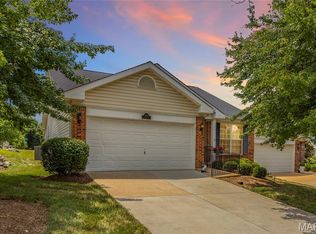 10158 Chancery Ln, Saint Louis, MO