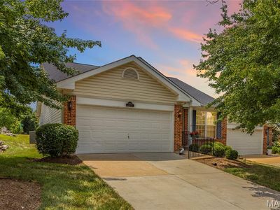 10158 Chancery Ln, Saint Louis, MO, 63123