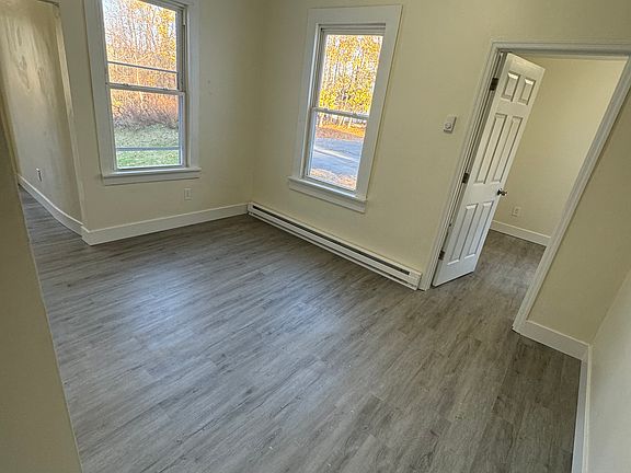 3rd image of 43 Broadway