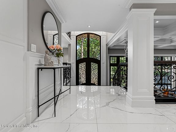 2nd image of 44 Annfield Ct