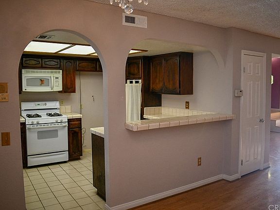 4th image of 21930 Valerio St APT 12