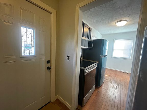 5th image of 1518 Owen Ave