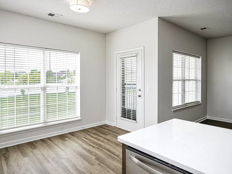 Autumn Grove Apartments — Photo 48