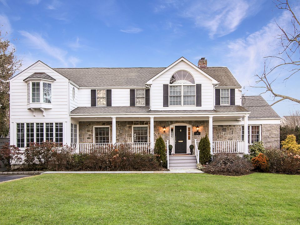 1st image of 25 Gordon Pl