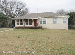 111 Blakeley Dr, San Antonio, TX 78209