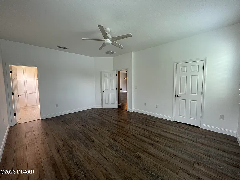 465 Tuscany Chase Dr — Photo 21