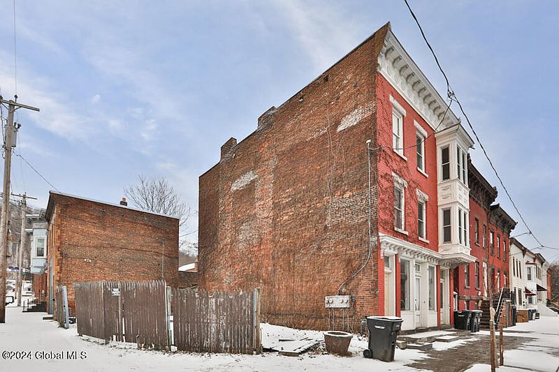 3rd image of 236 4th Street