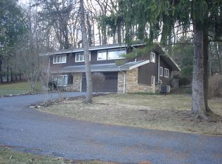 143 Lower Grandview Rd, State College, PA 16801