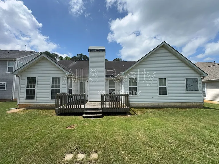 133 Harbour Lake Dr — Photo 16