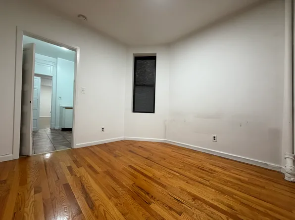 407 E 90th St APT 4, New York, NY 10128