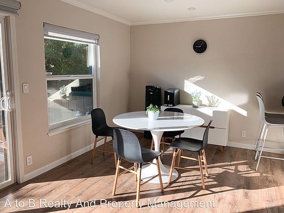 4th image of 390 Union Ave APT A