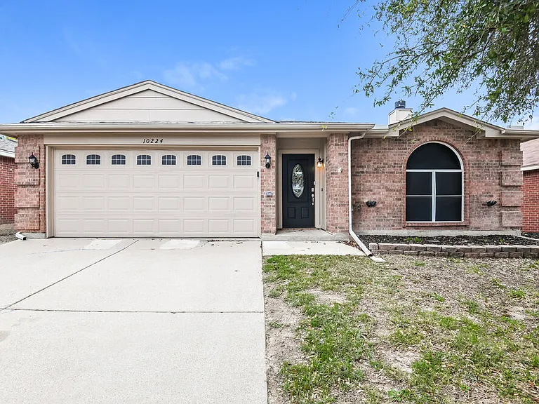 10224 Dawson Trl — Photo 1