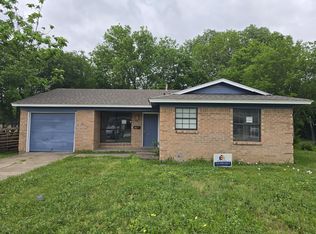 901 S Murray St, McKinney, TX 75069