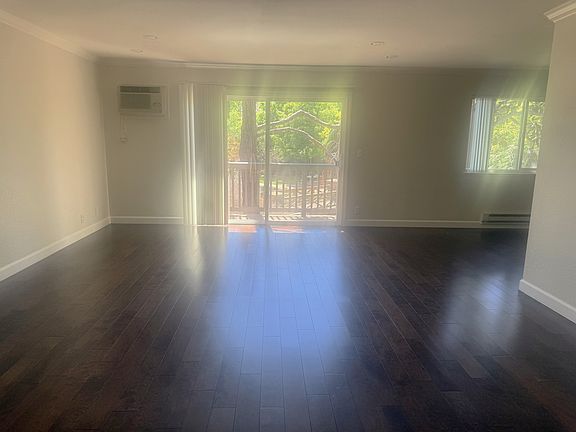 4th image of 300 Union Ave APT 15