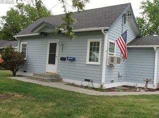 402 W Broadway Ave, Milton Freewater, OR 97862