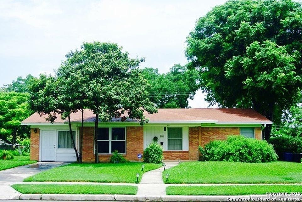1st image of 351 Langton Dr