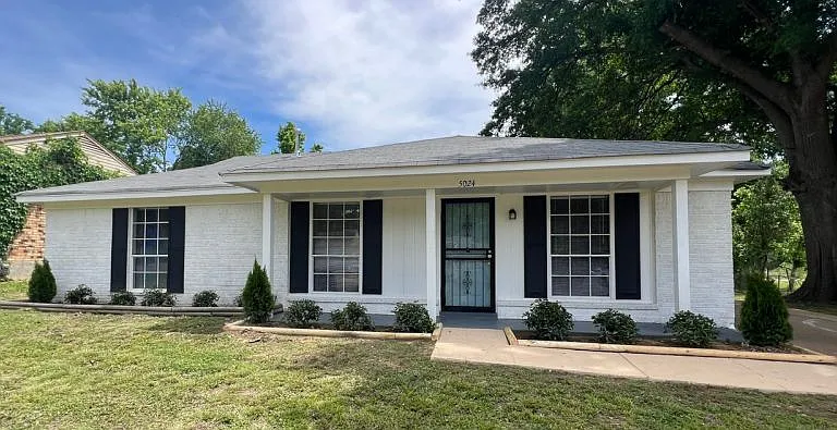 5024 Belfast Dr — Photo 1