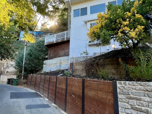 296 Scenic Rd, Fairfax, CA 94930