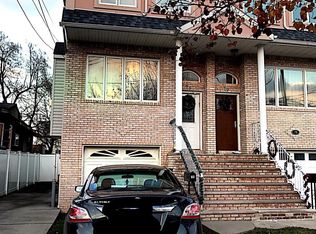 75 Glover St, Staten Island, NY 10308