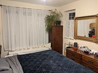 Rented by Sari Melendez LREB