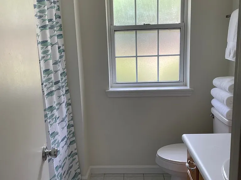 501 Bailey St — Photo 12