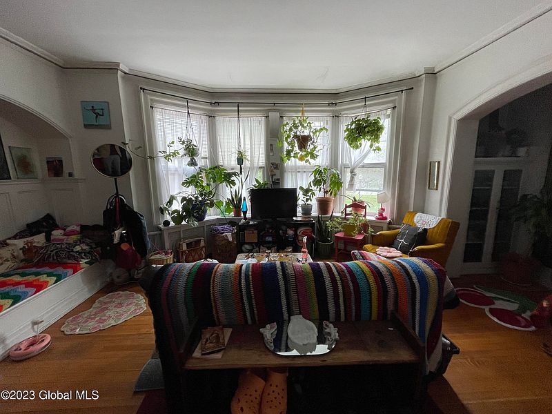 5th image of 383 State Street
