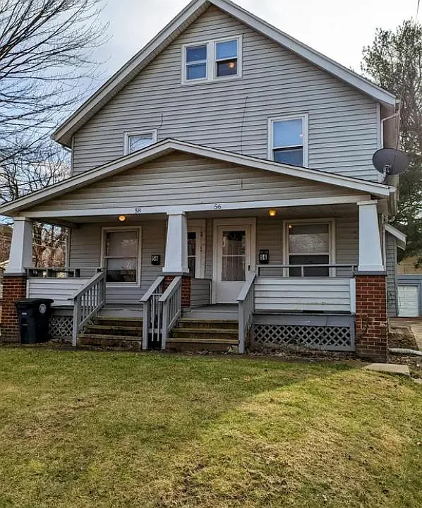 56 E Mapledale Ave